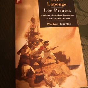 Pirate Companion Books French/English Language Les Pirates/Pirateology History